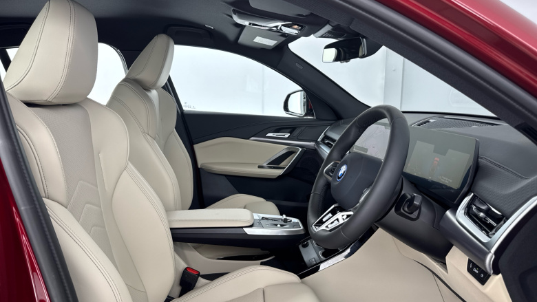 BMW iX2 150kW eDrive20 M Sport 65kWh 5dr Auto [Tech/Pro] Electric Hatchback